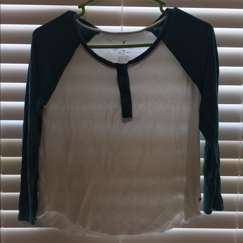Half sleeve shirt